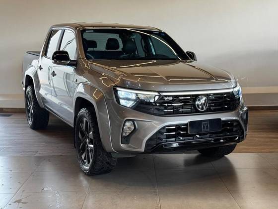 VOLKSWAGEN AMAROK 3.0 V6 TDI DIESEL BARRETOS 70 ANOS CD 4MOTION AUTOMÁTICO